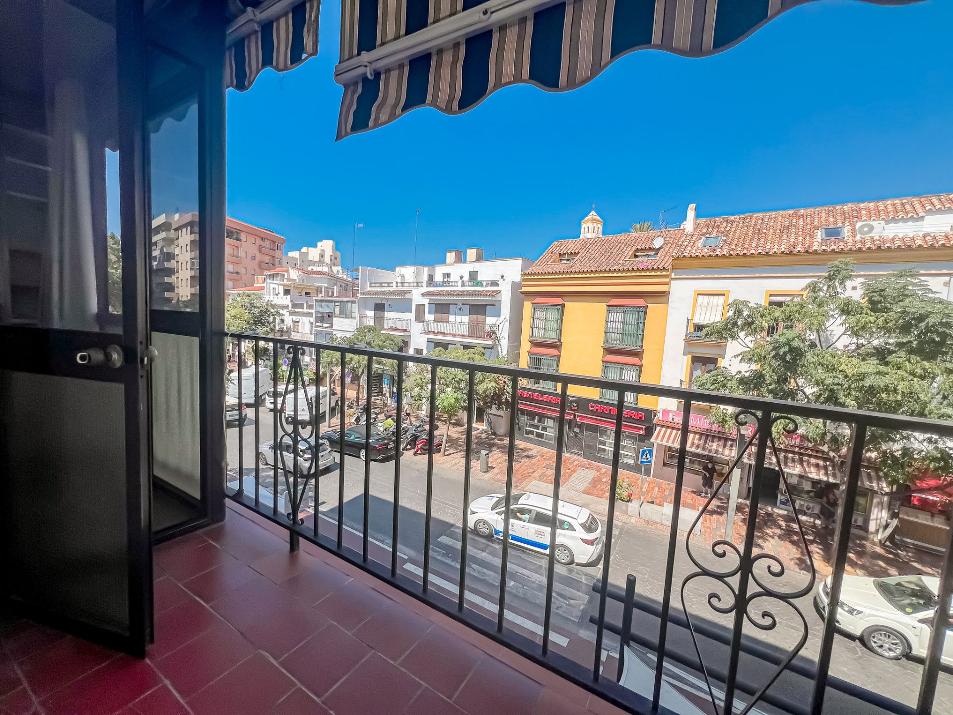 Exterior view of Apartment for sale in Marbella  with Terrace and Balcony