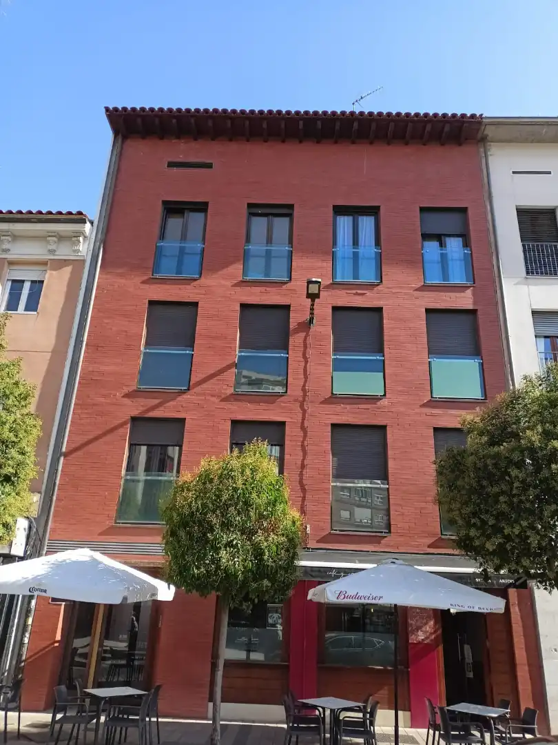 Vista exterior de Dúplex en venda en Valladolid amb Aire condicionat, Calefacció i Parquet