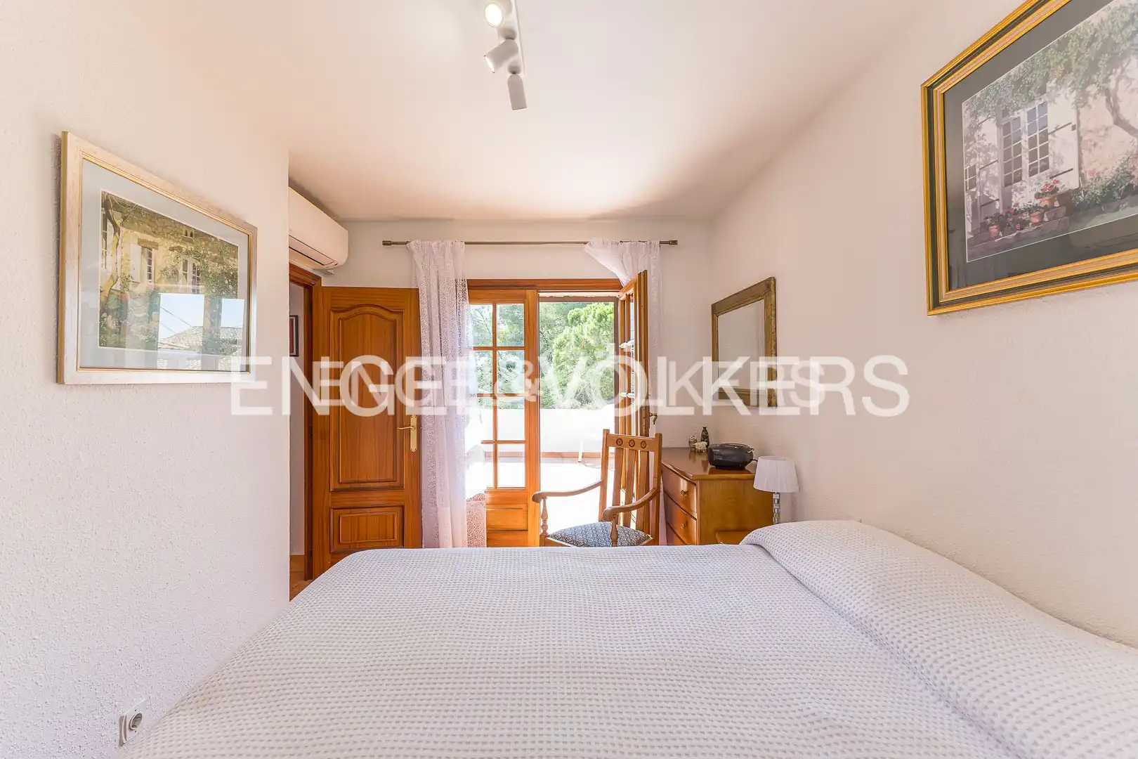 Habitación de Casa o chalet en venta en Torredembarra con Aire acondicionado, Calefacción y Jardín privado
