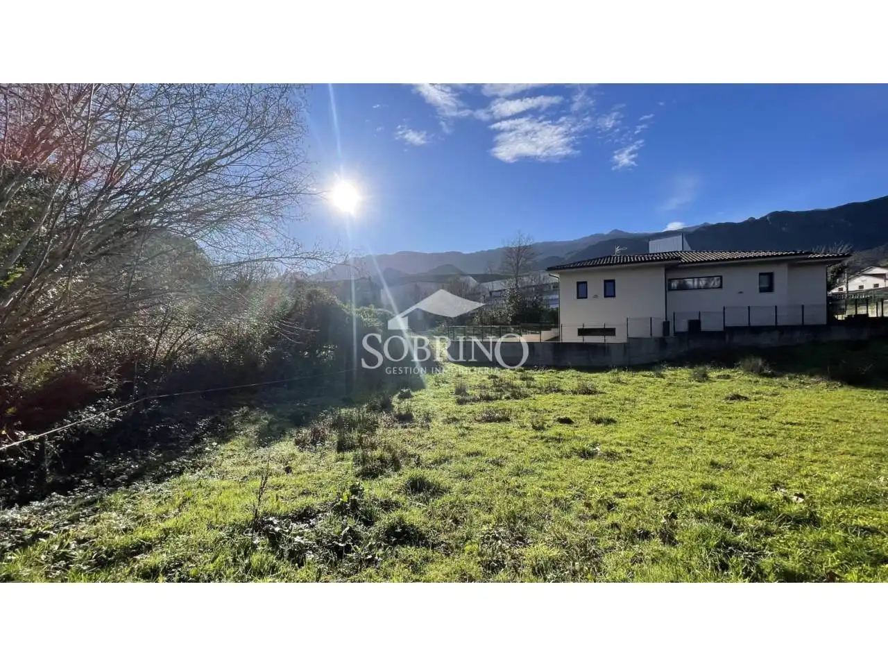 Residencial en venda en Llanes