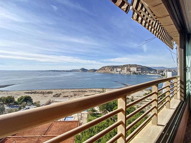 Piso en Venta en  COSTA BLANCA en Cabo de las Huertas