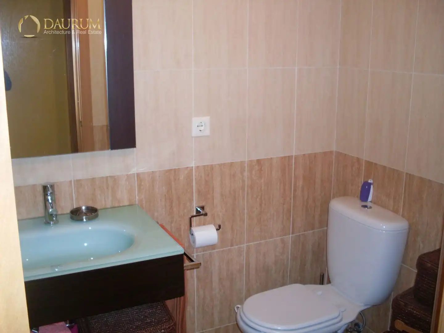 Baño de Piso en venta en Monforte del Cid con Aire acondicionado, Calefacción y Amueblado