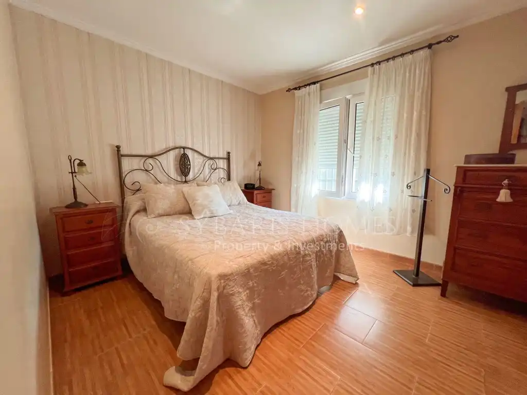 Chalet con piscina en venta en Carrer Metge Manuel Vallalta, imagen 9