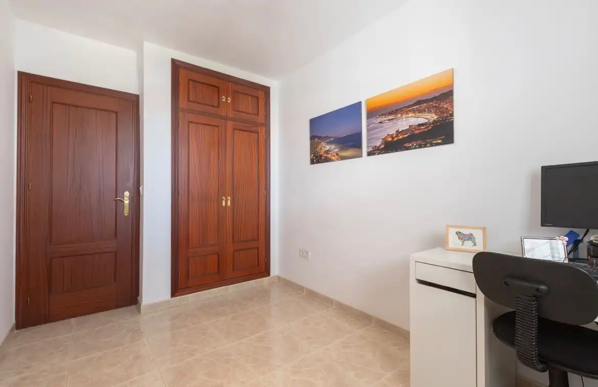 Apartamento con piscina en venta en Playa de los Boliches, imagen 12