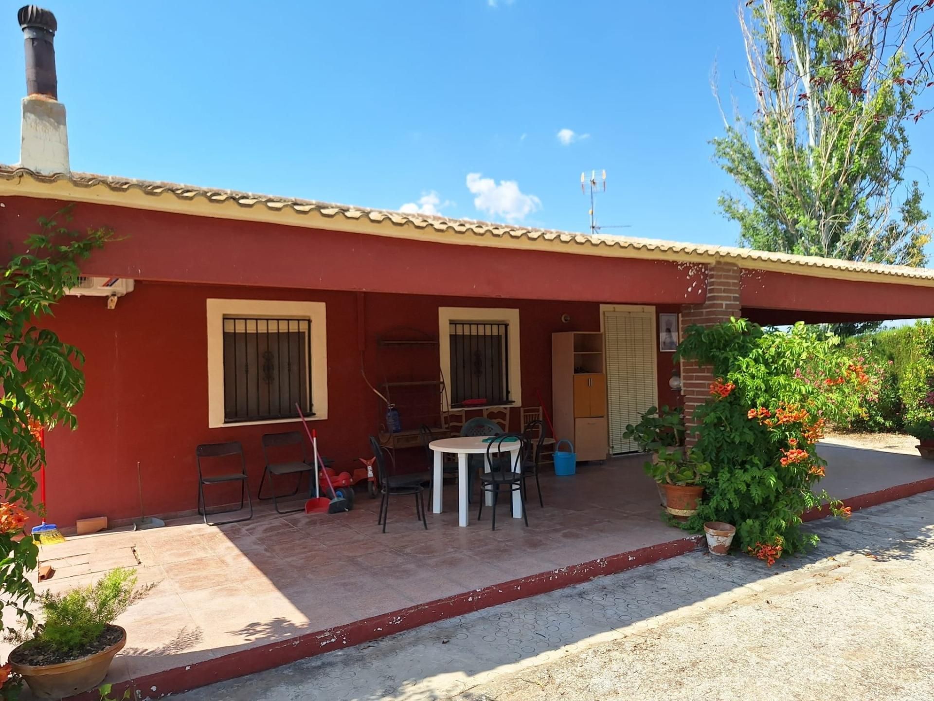 Exterior view of House or chalet for sale in Yecla  with Air Conditioner, Heating and Swimming Pool