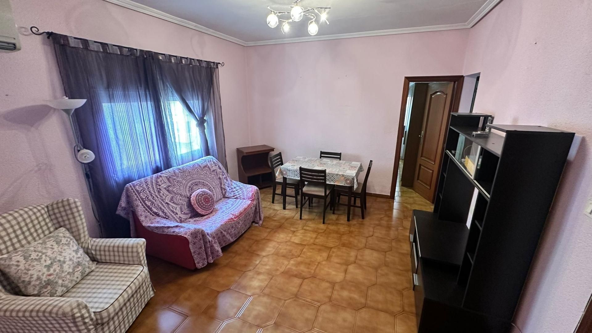 Sala d'estar de Apartament en venda en Castellón de la Plana / Castelló de la Plana amb Aire condicionat i Traster