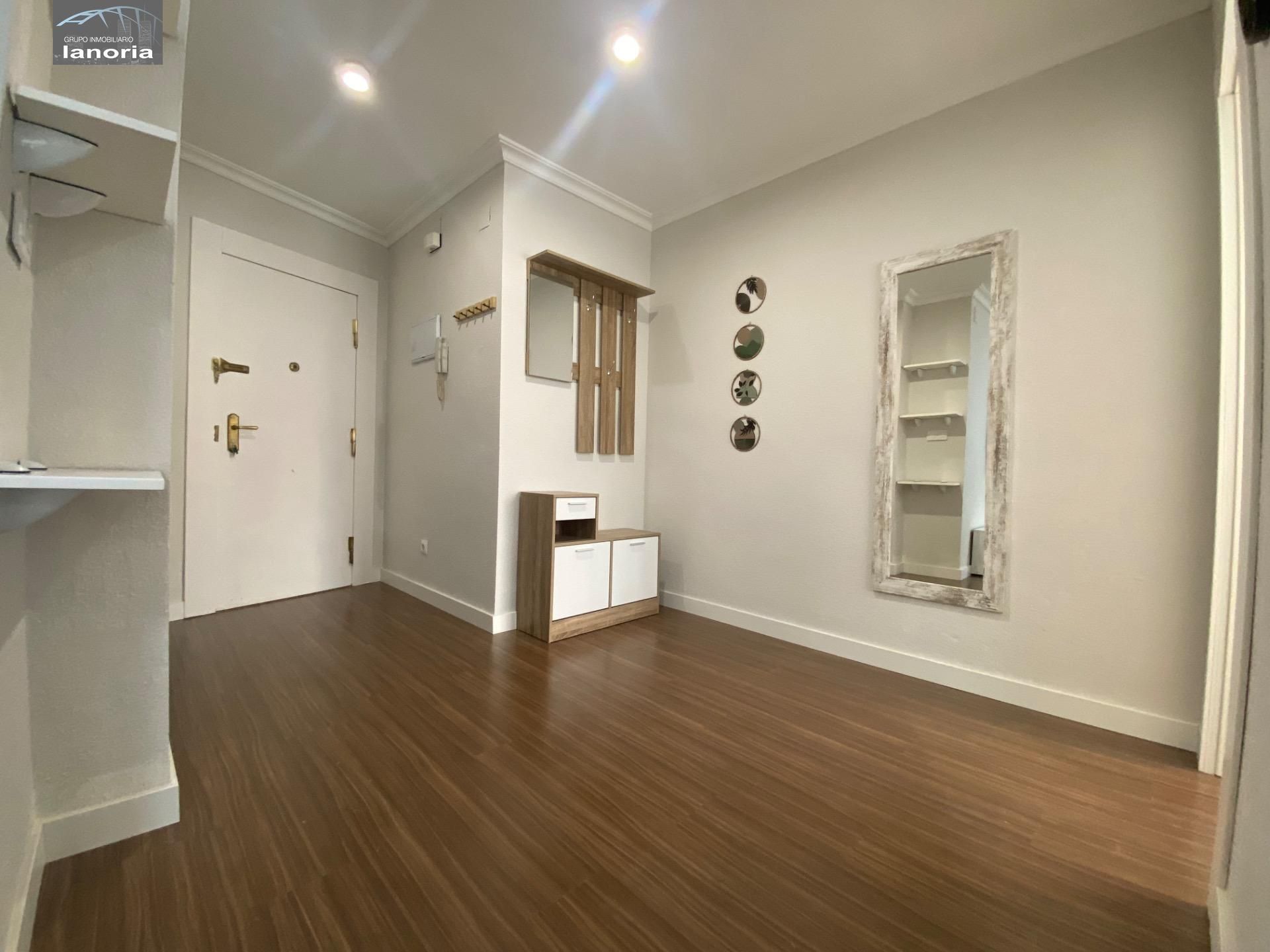 Apartamento de alquiler en Calle Concepción, Carretas - Pajarita