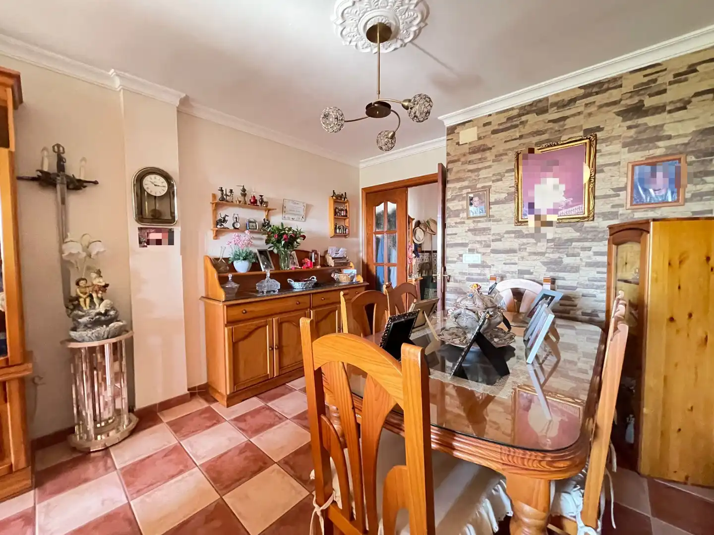 Menjador de Apartament en venda en Estepona amb Aire condicionat i Terrassa