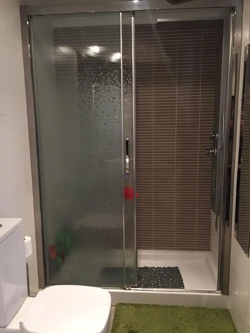 Bany de Àtic en venda en Albacete amb Aire condicionat, Parquet i Terrassa