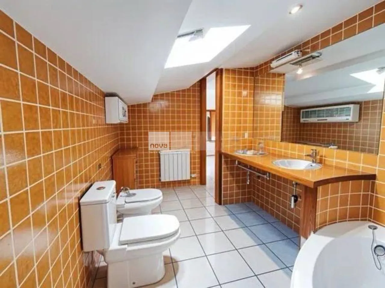Bathroom of Duplex for sale in Tona  with Air Conditioner, Heating and Terrace
