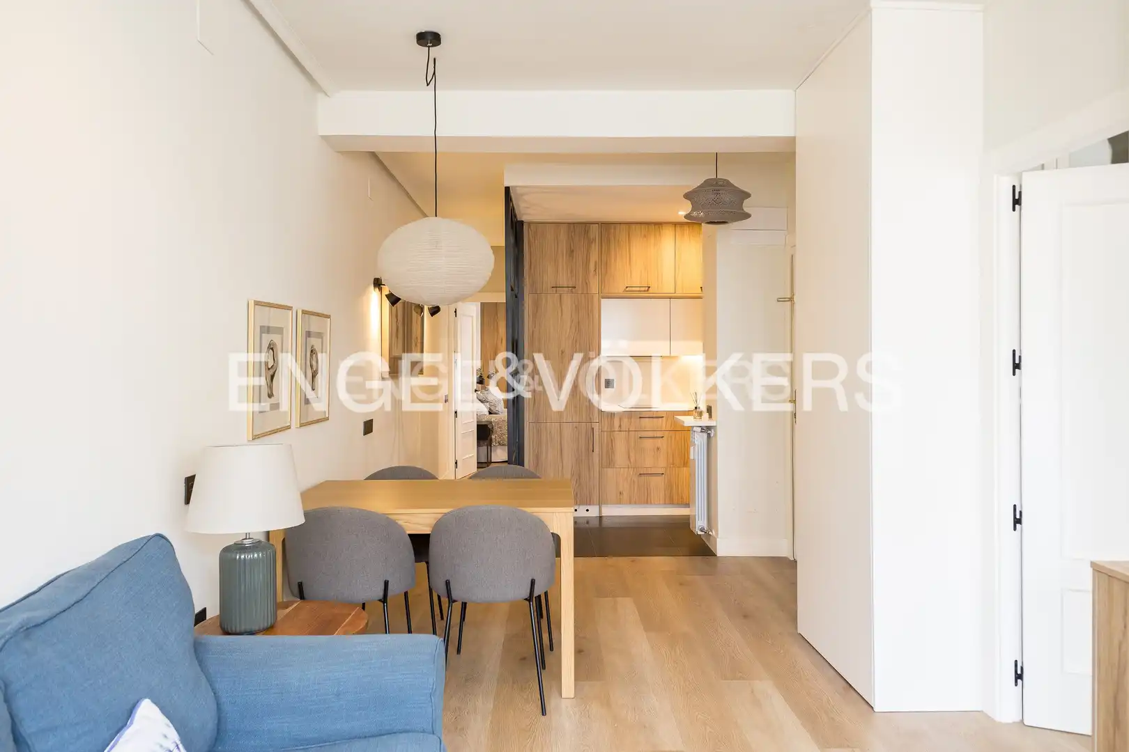 Exterior view of Flat for rent in Madrid  with Air Conditioner, Heating and Storage room