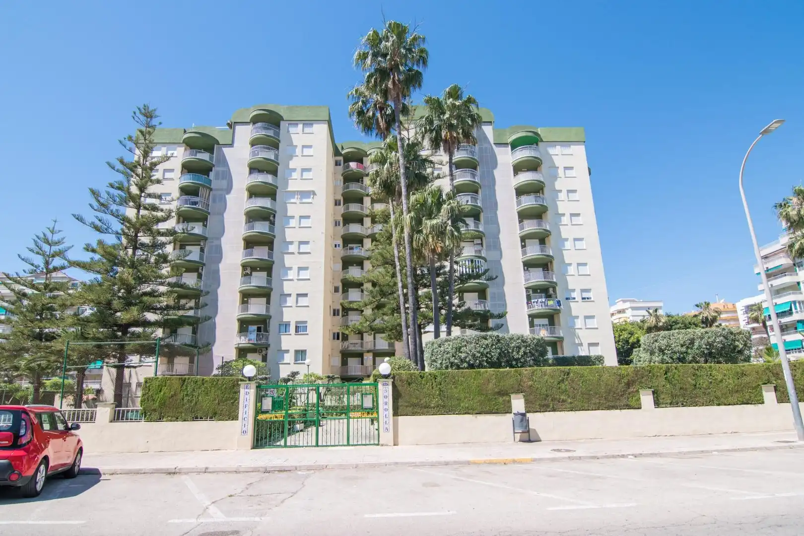 Außenansicht von Wohnungen zum Verkauf in Gandia mit Klimaanlage, Privatgarten und Terrasse