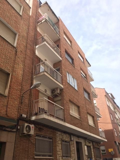 Vista exterior de Pis en venda en Puertollano