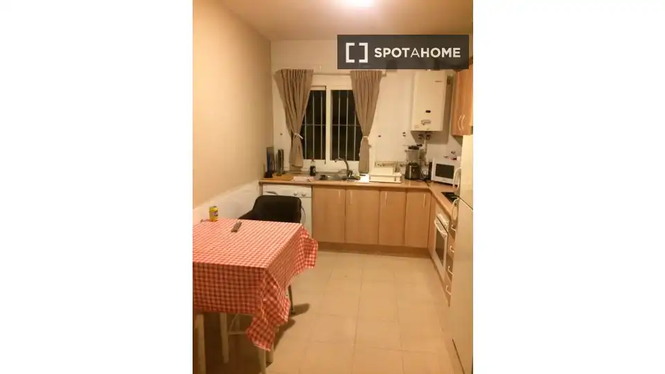 Room in Carranque - Haza Cuevas