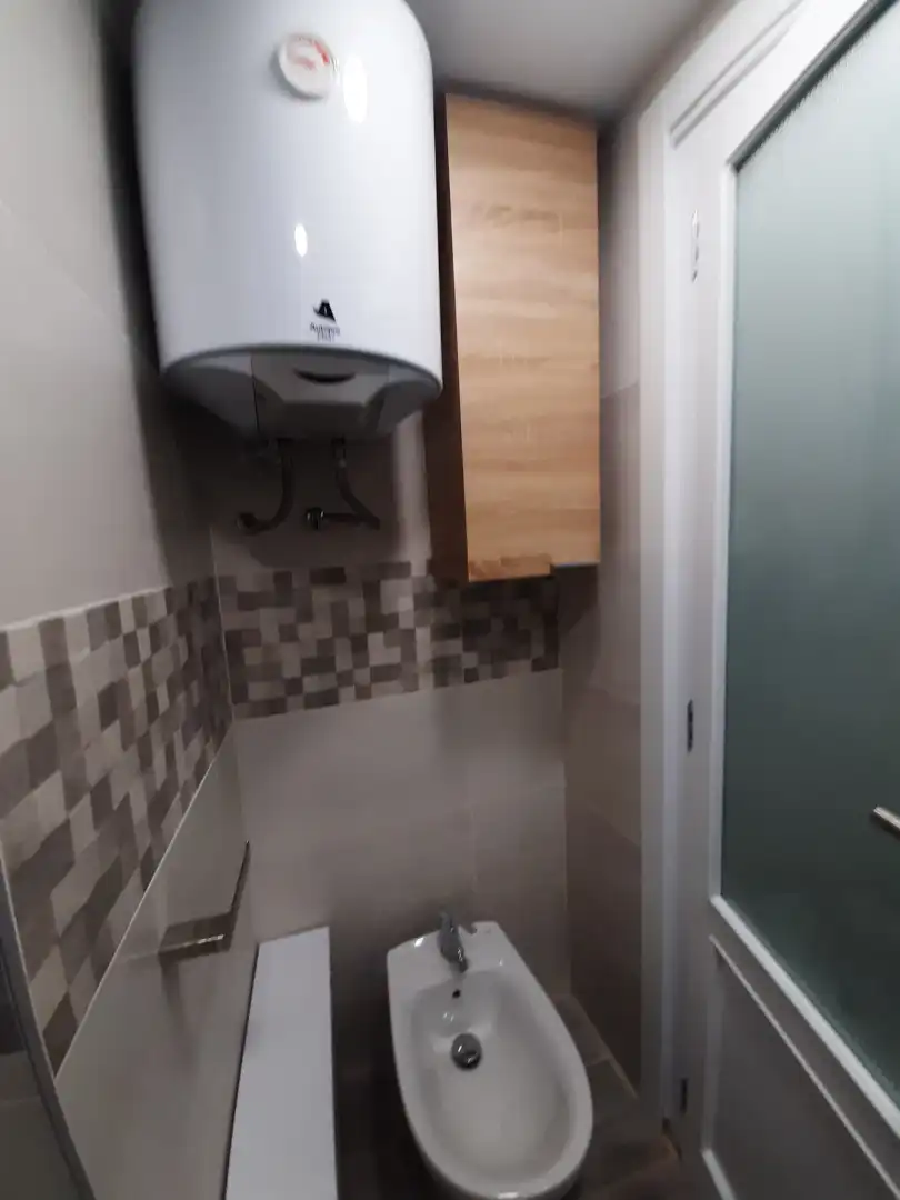 Baño de Piso en venta en Valencia con Parquet, Horno y Lavadora