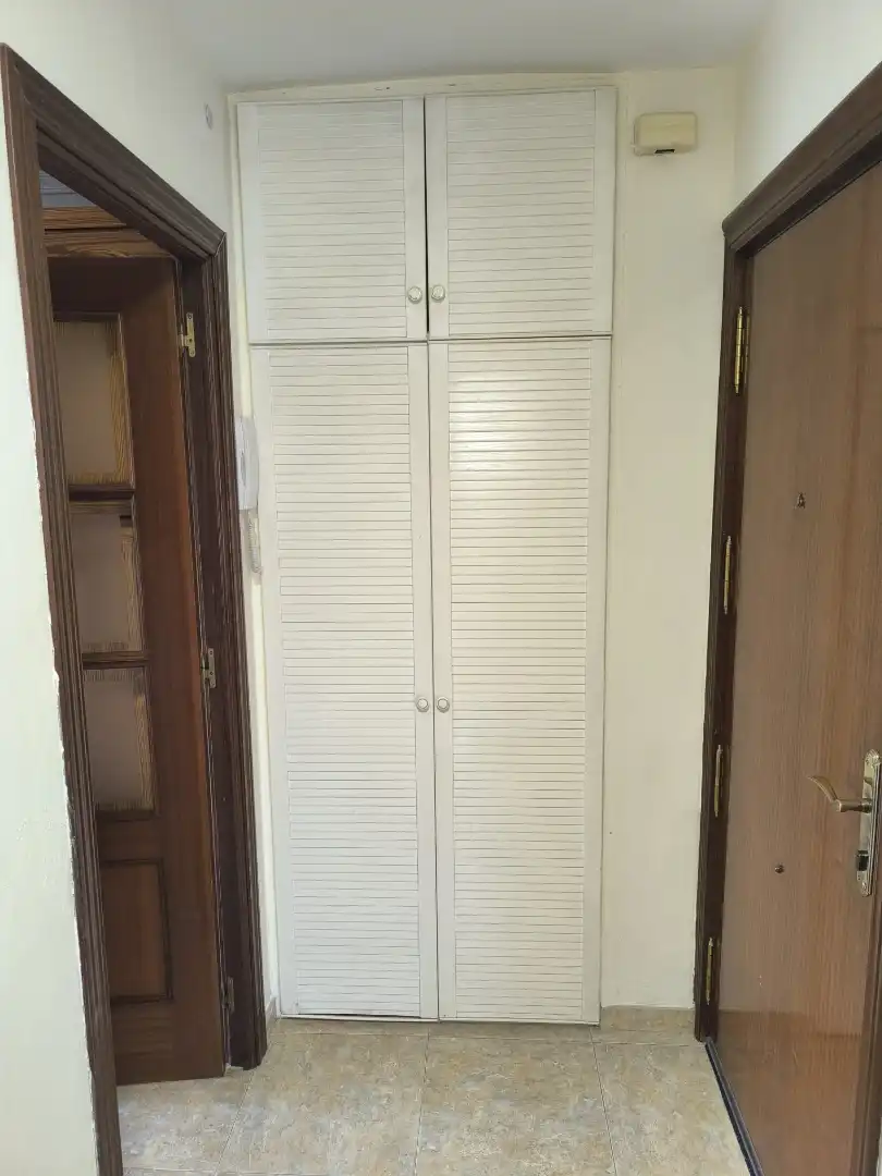 Habitación de Piso de alquiler en Melilla con Aire acondicionado, Amueblado y Horno