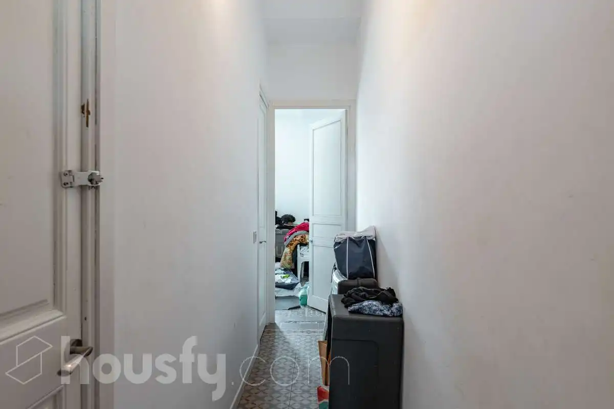 Flat for sale in Cornellà de Llobregat  with Balcony
