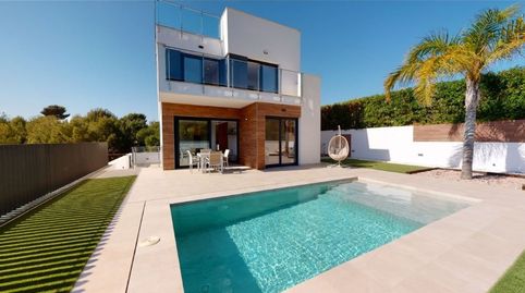 VILLAS DE OBRA NUEVA EN LA NUCIA