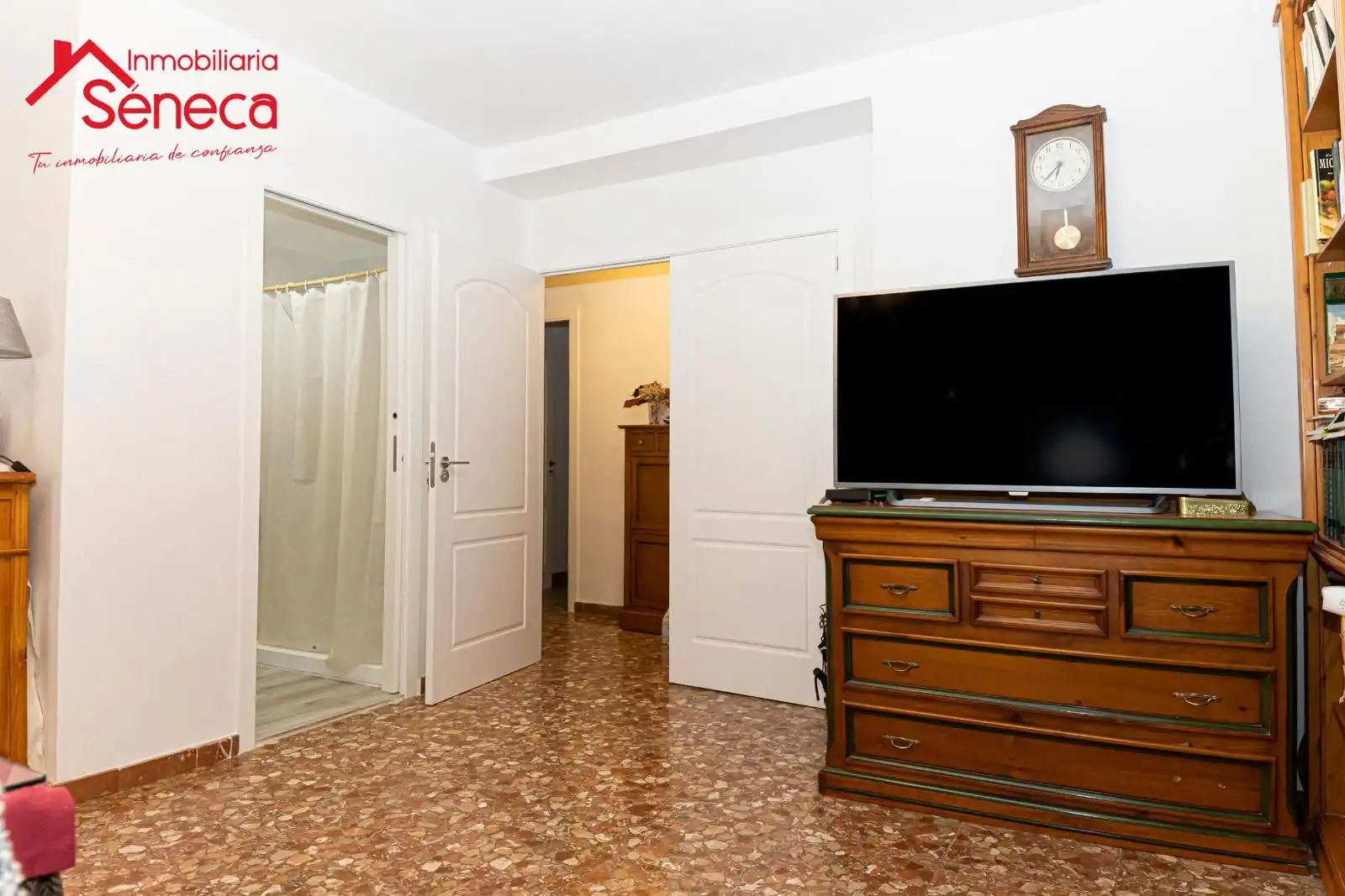 Schlafzimmer von Wohnung zum Verkauf in Córdoba mit Klimaanlage, Heizung und Terrasse