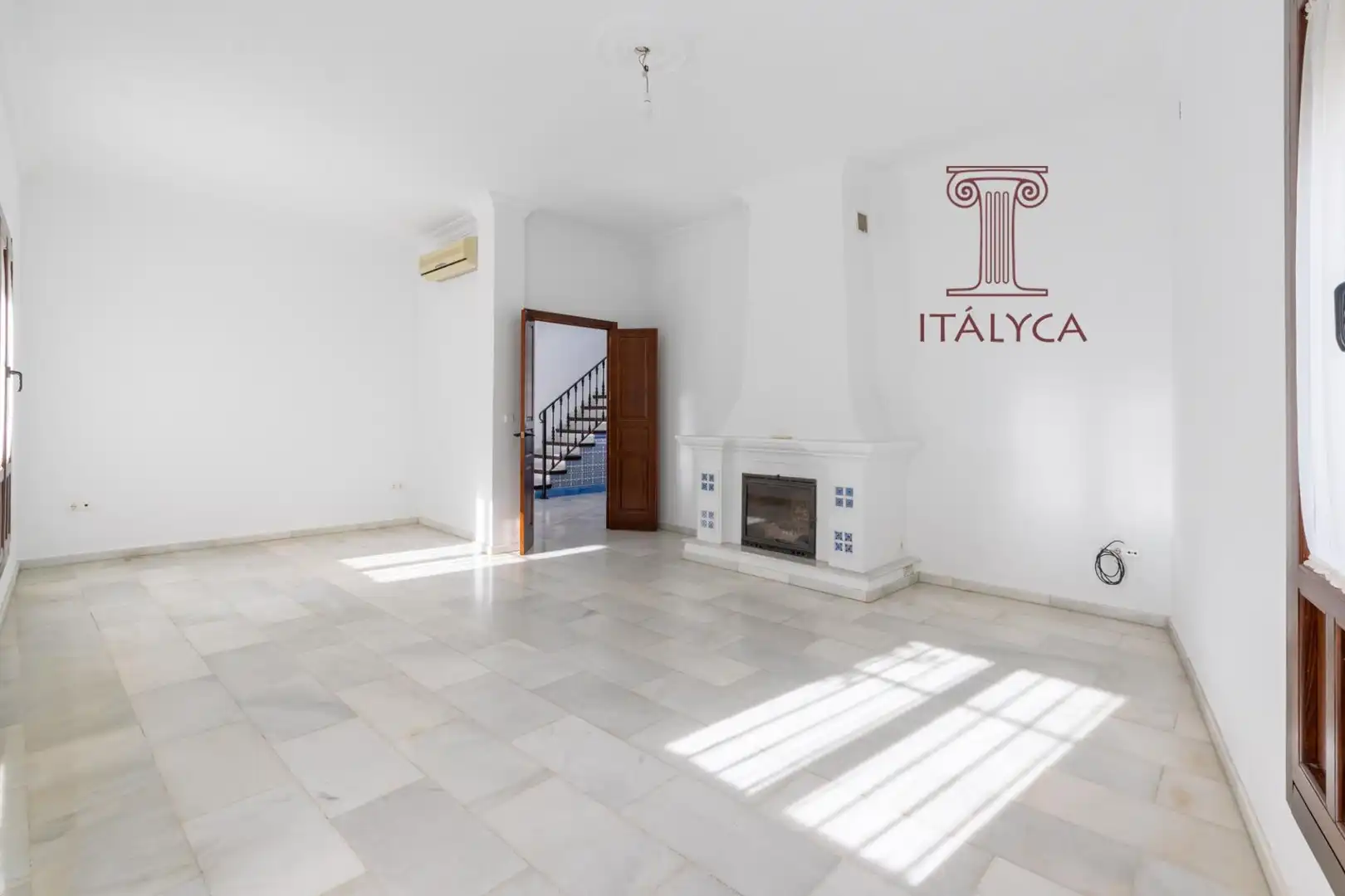 Casa o chalet en venta en Aznalcázar con Aire acondicionado y Balcón