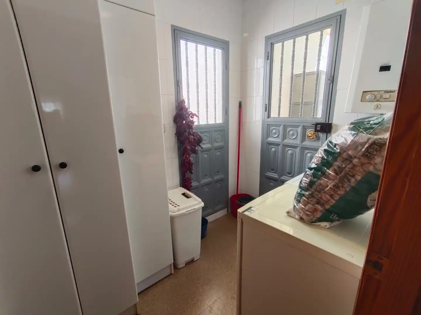 Casa adosada en venta en Marchal con Terraza, Amueblado y Horno