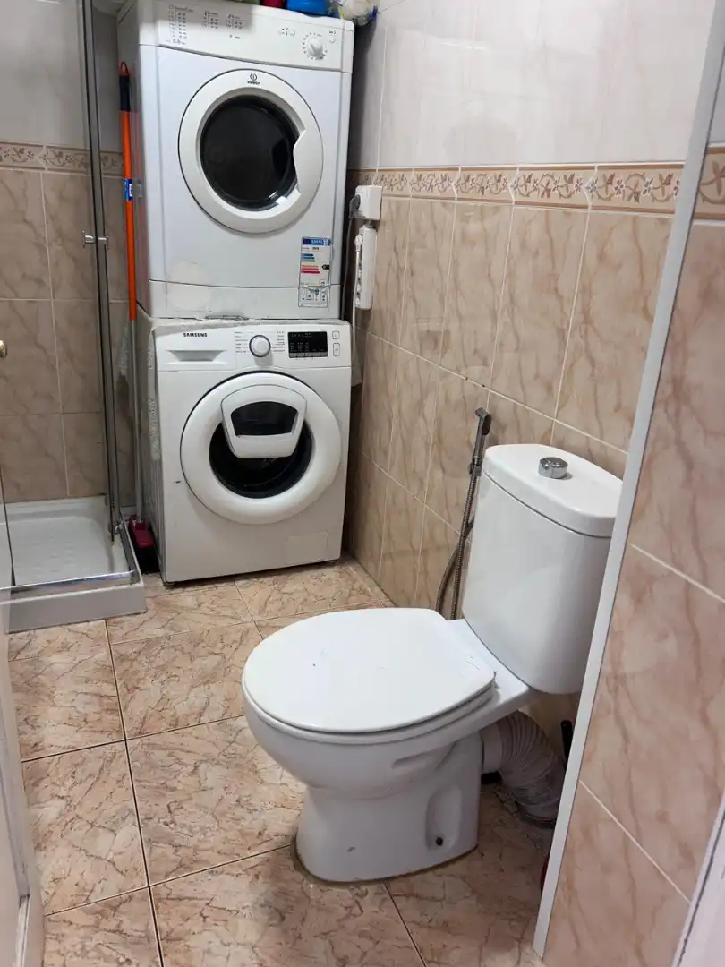 Baño de Apartamento en venta en San Bartolomé de Tirajana con Aire acondicionado, Amueblado y Horno