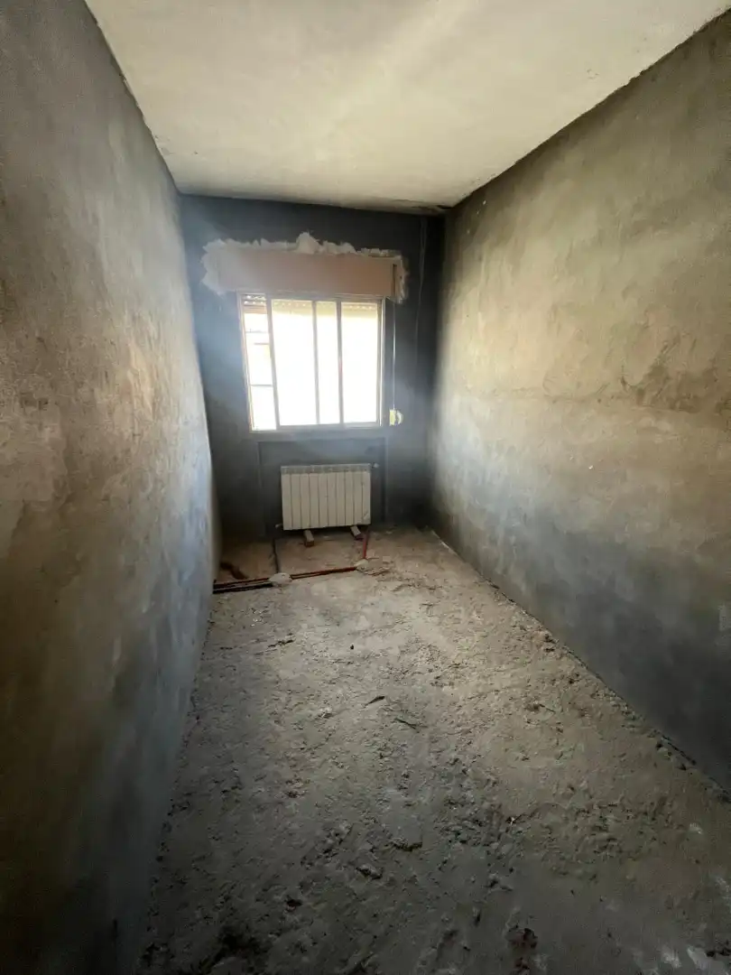 Casa adosada en venta en Burgohondo con Terraza