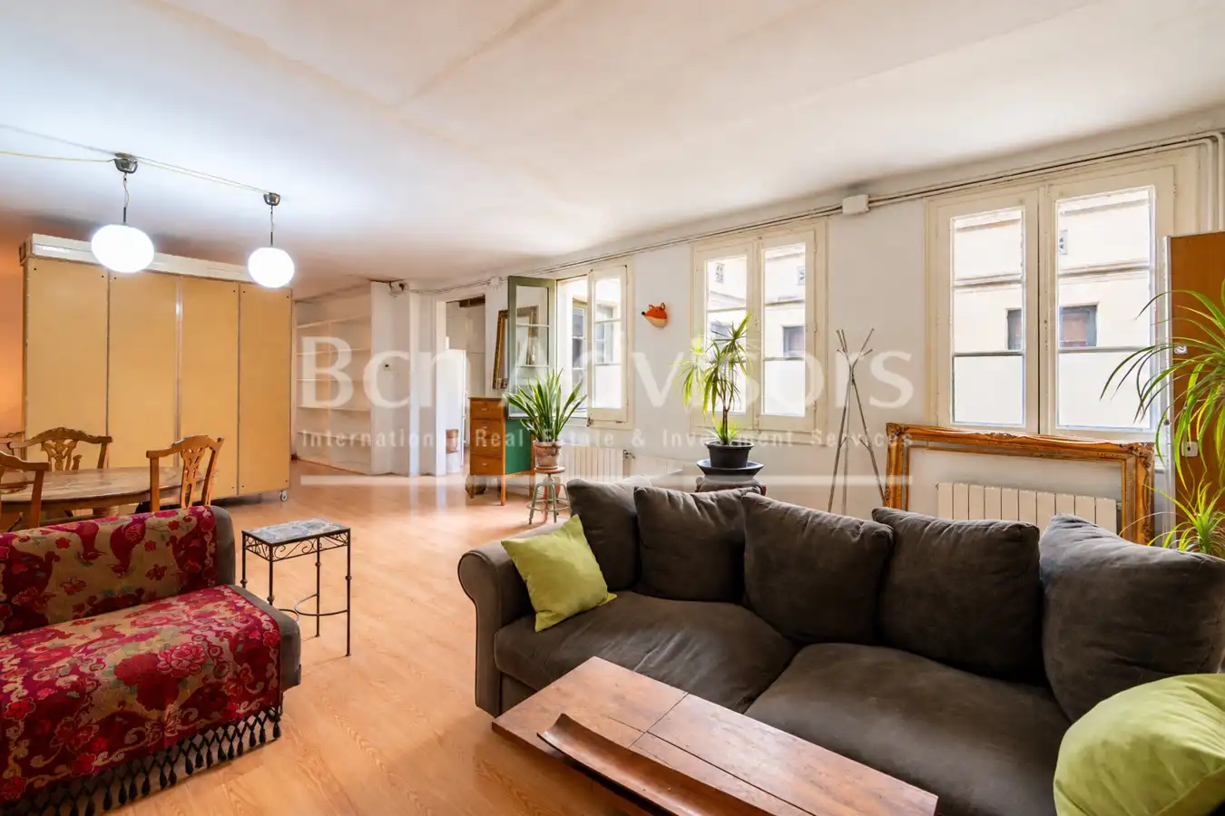 Appartamento con balcone in vendita a Carrer de Méndez Núñez