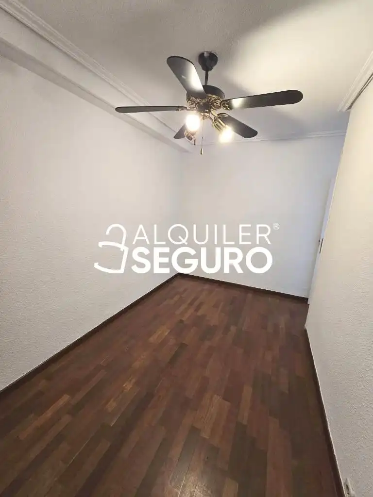 Habitación de Piso de alquiler en Coslada con Aire acondicionado, Calefacción y Terraza