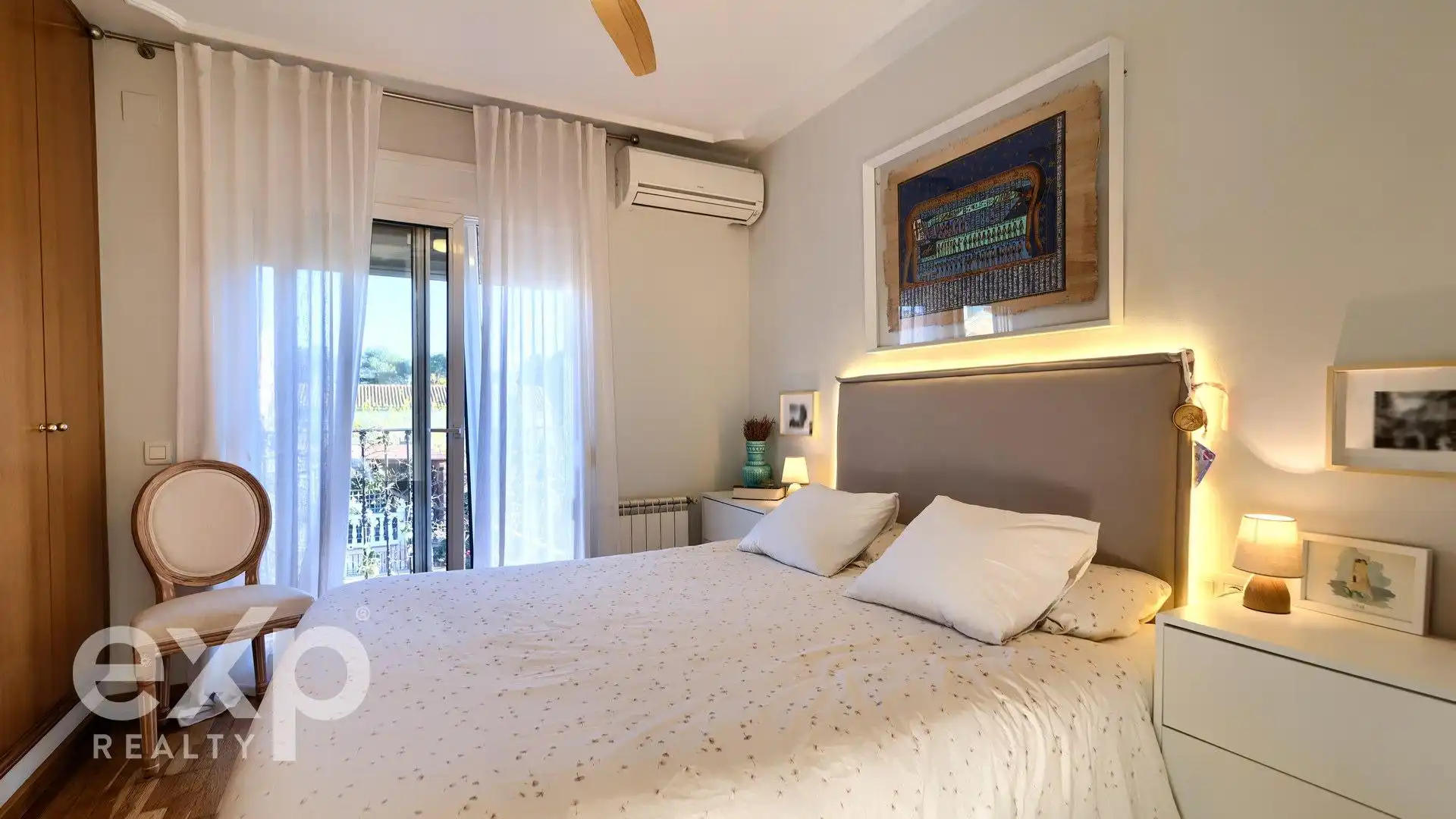 Habitación de Casa o chalet en venta en Godella con Aire acondicionado, Calefacción y Jardín privado