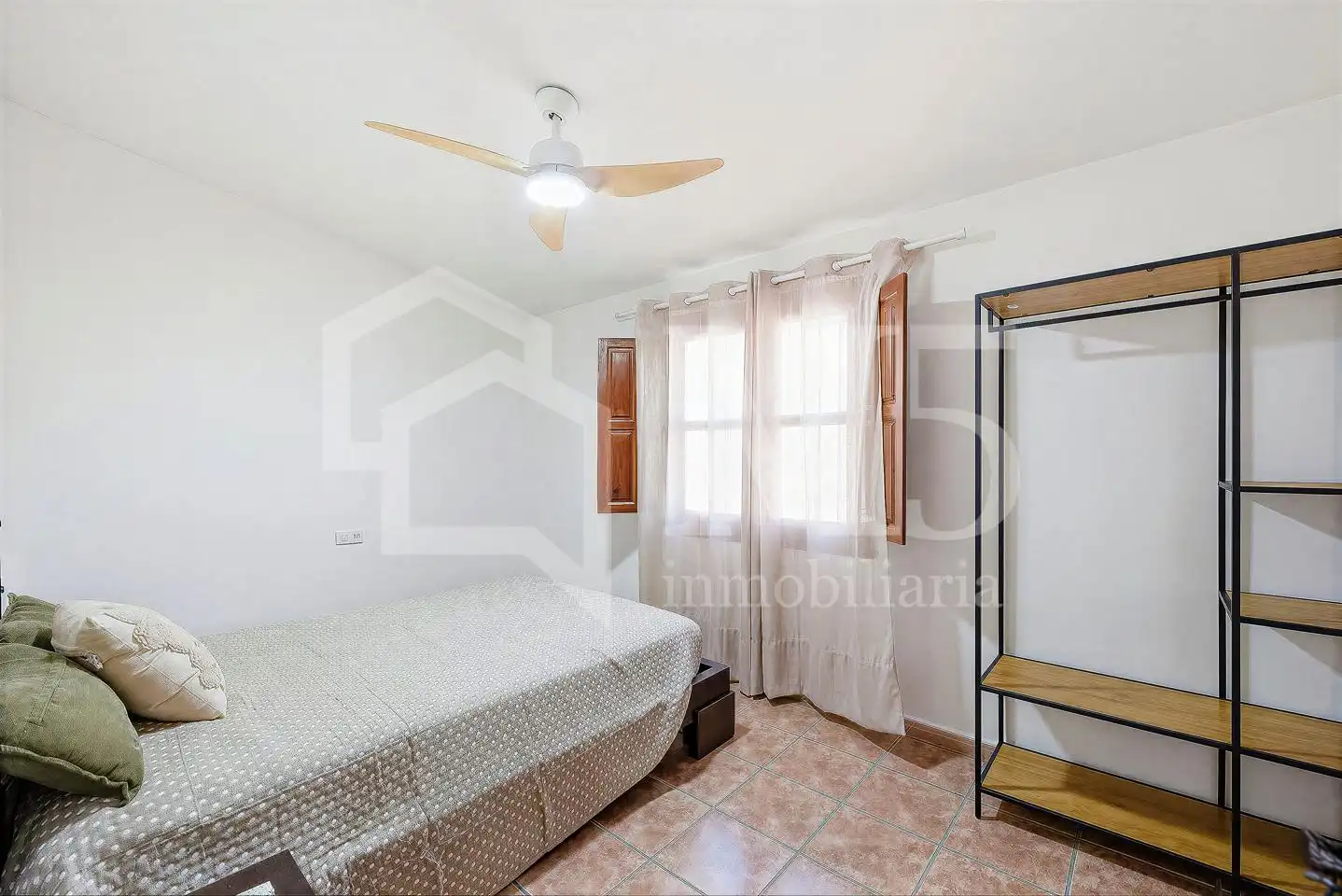 Schlafzimmer von Country house zum Verkauf in Vélez-Málaga mit Klimaanlage, Privatgarten und Terrasse