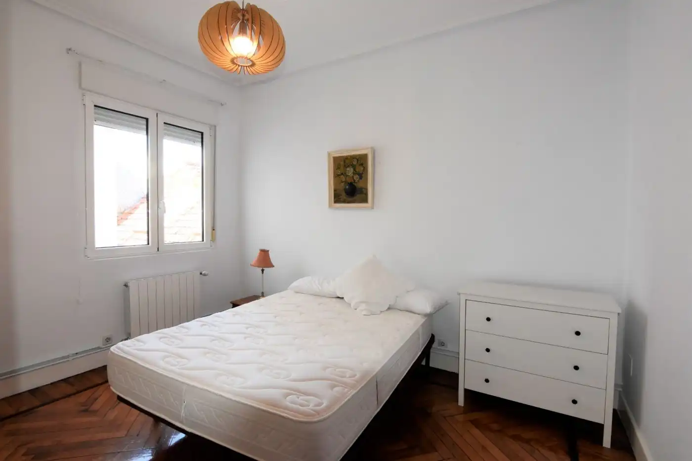 Bedroom of Flat for rent in Santander  with Heating, Terrace and Furnished