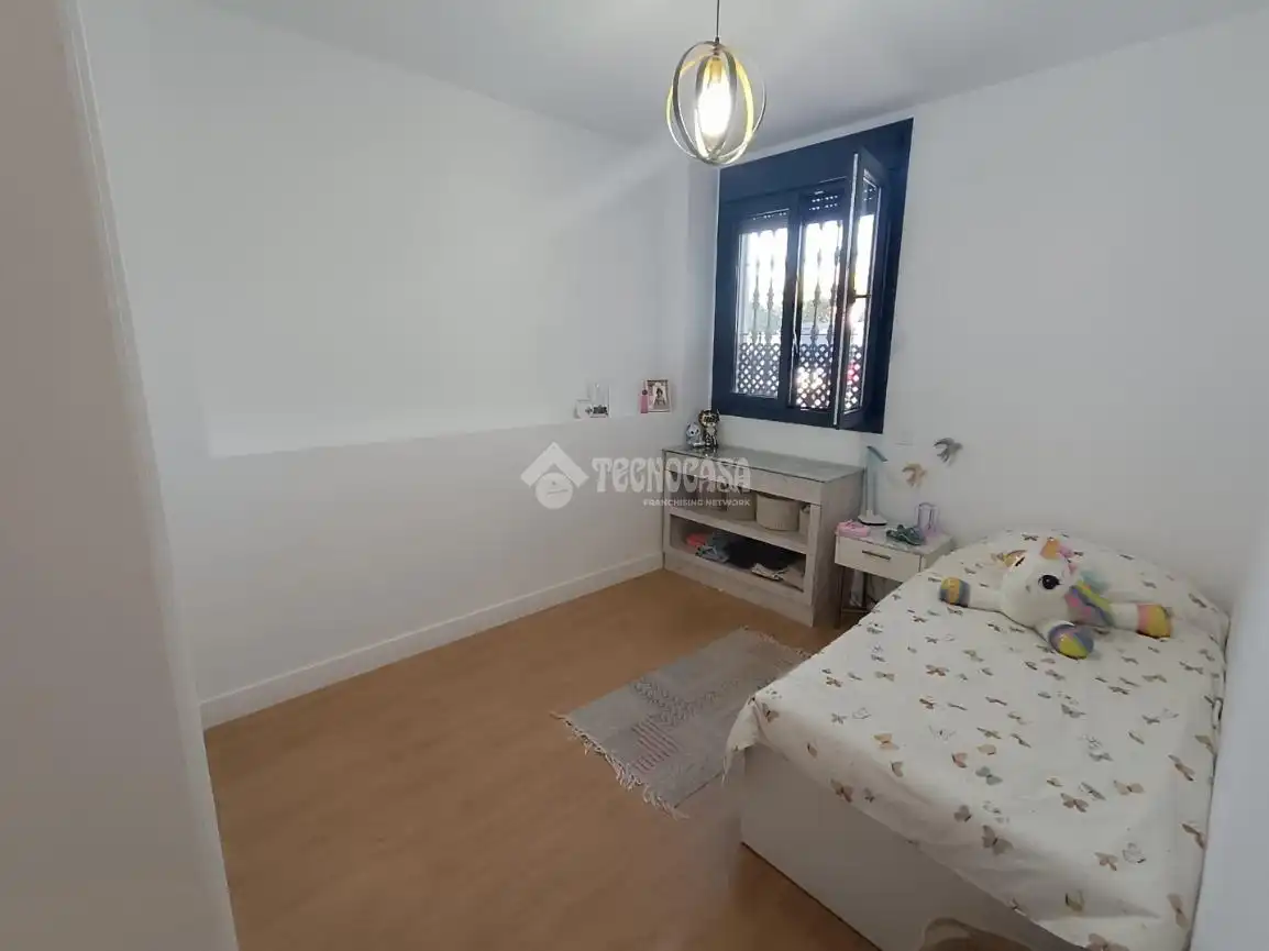 Habitación de Piso en venta en Sevilla con Aire acondicionado