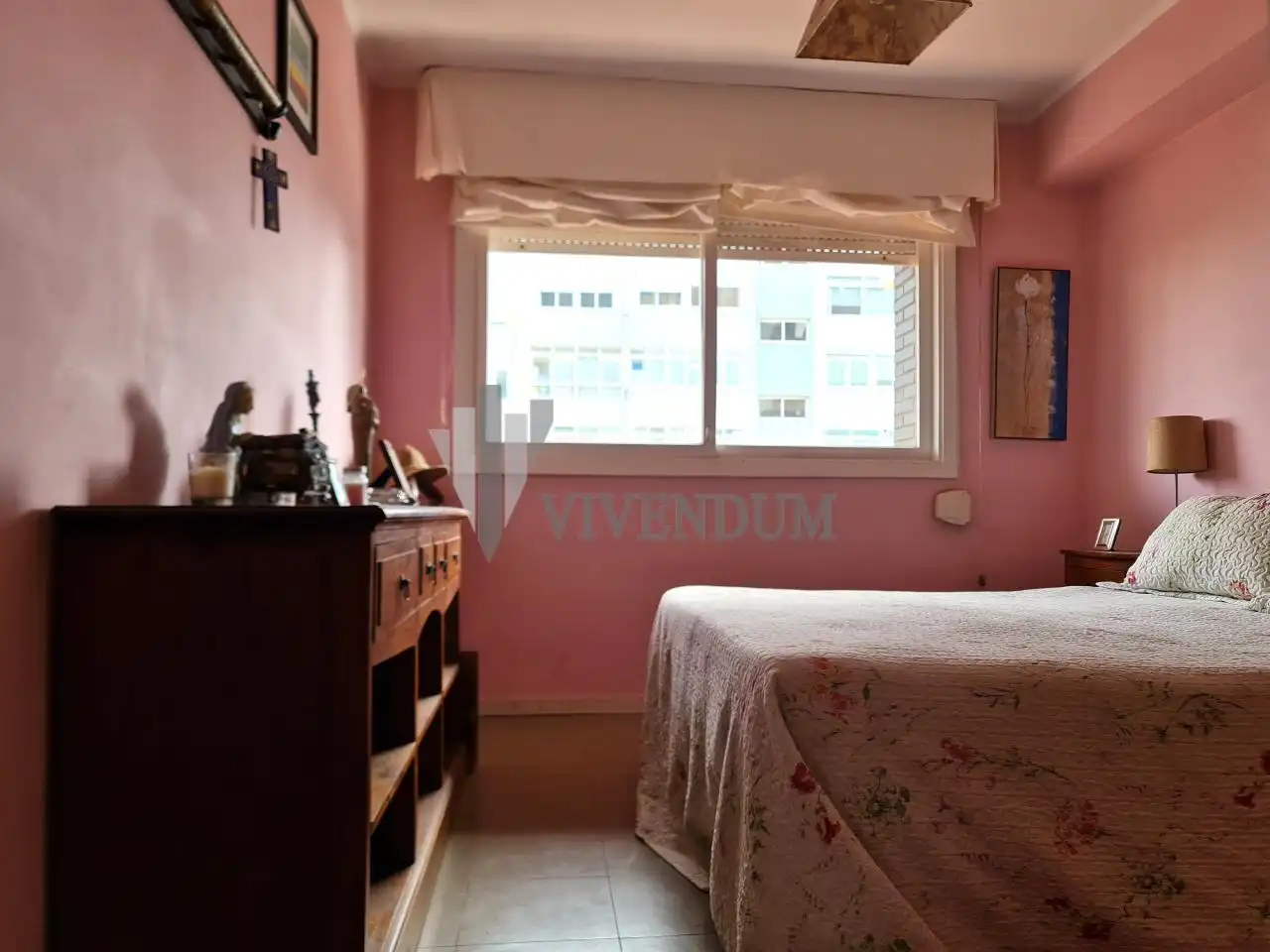 Habitación de Piso en venta en Vigo  con Calefacción, Terraza y Trastero