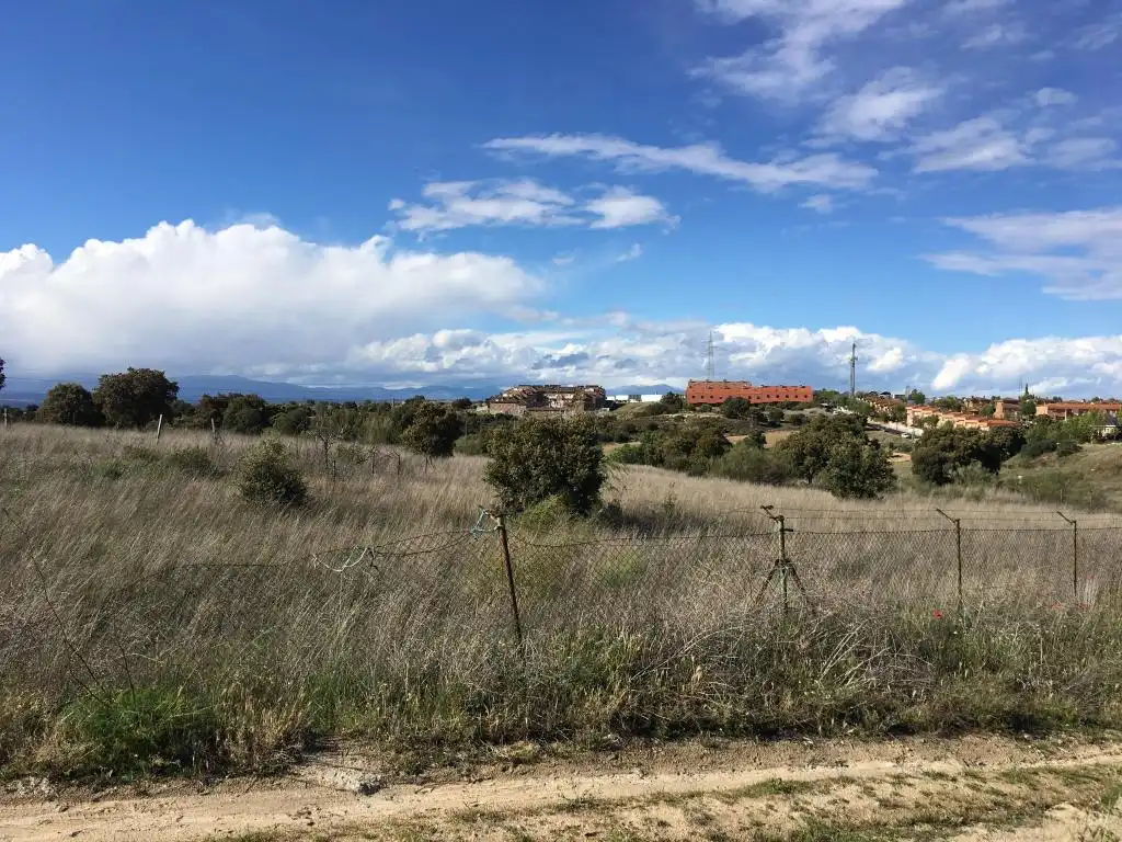 Terreno en venta en Sevilla la Nueva