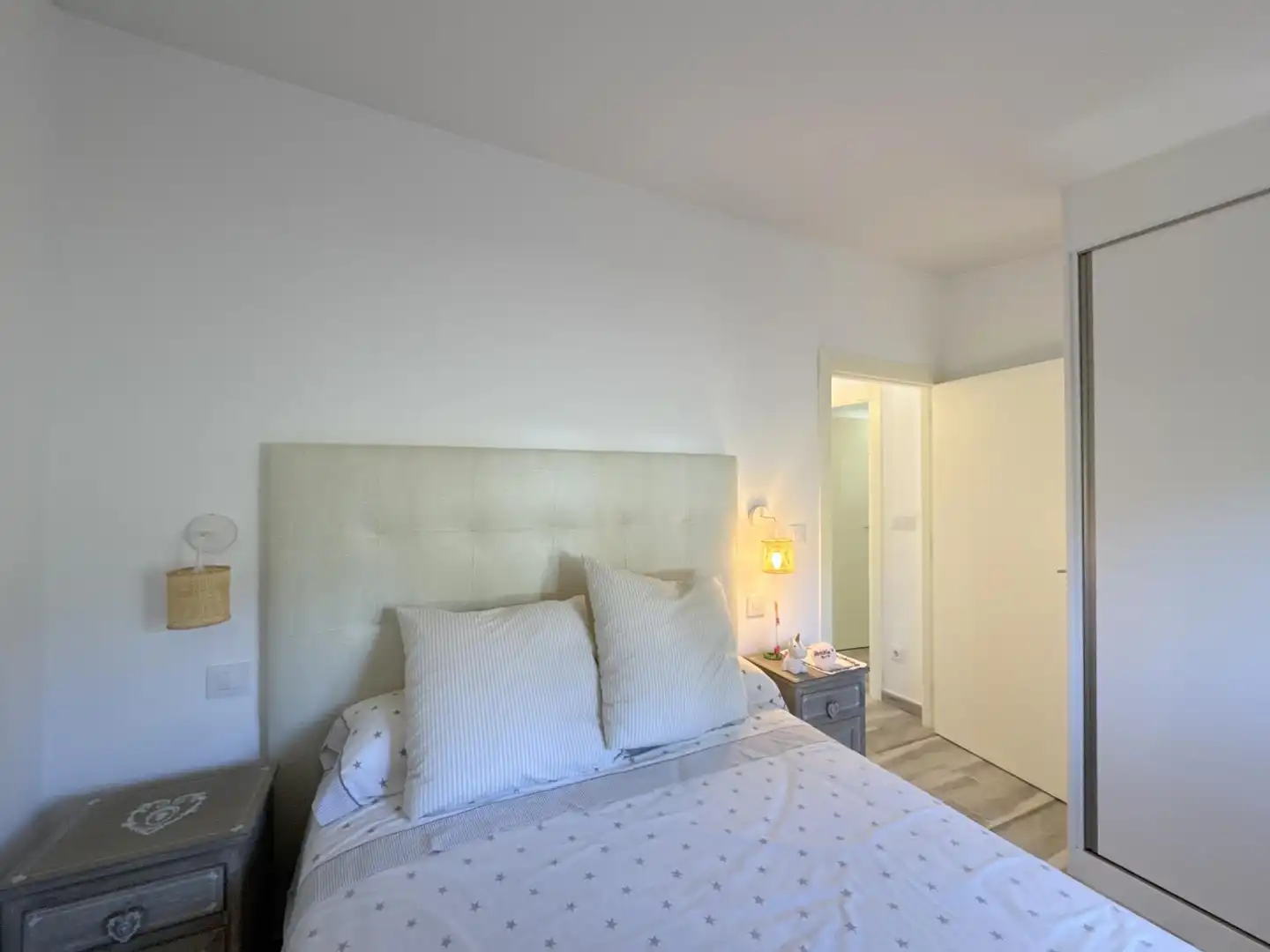 Bedroom of Houses for sale in Candeleda  with Heating, Storage room and Furnished