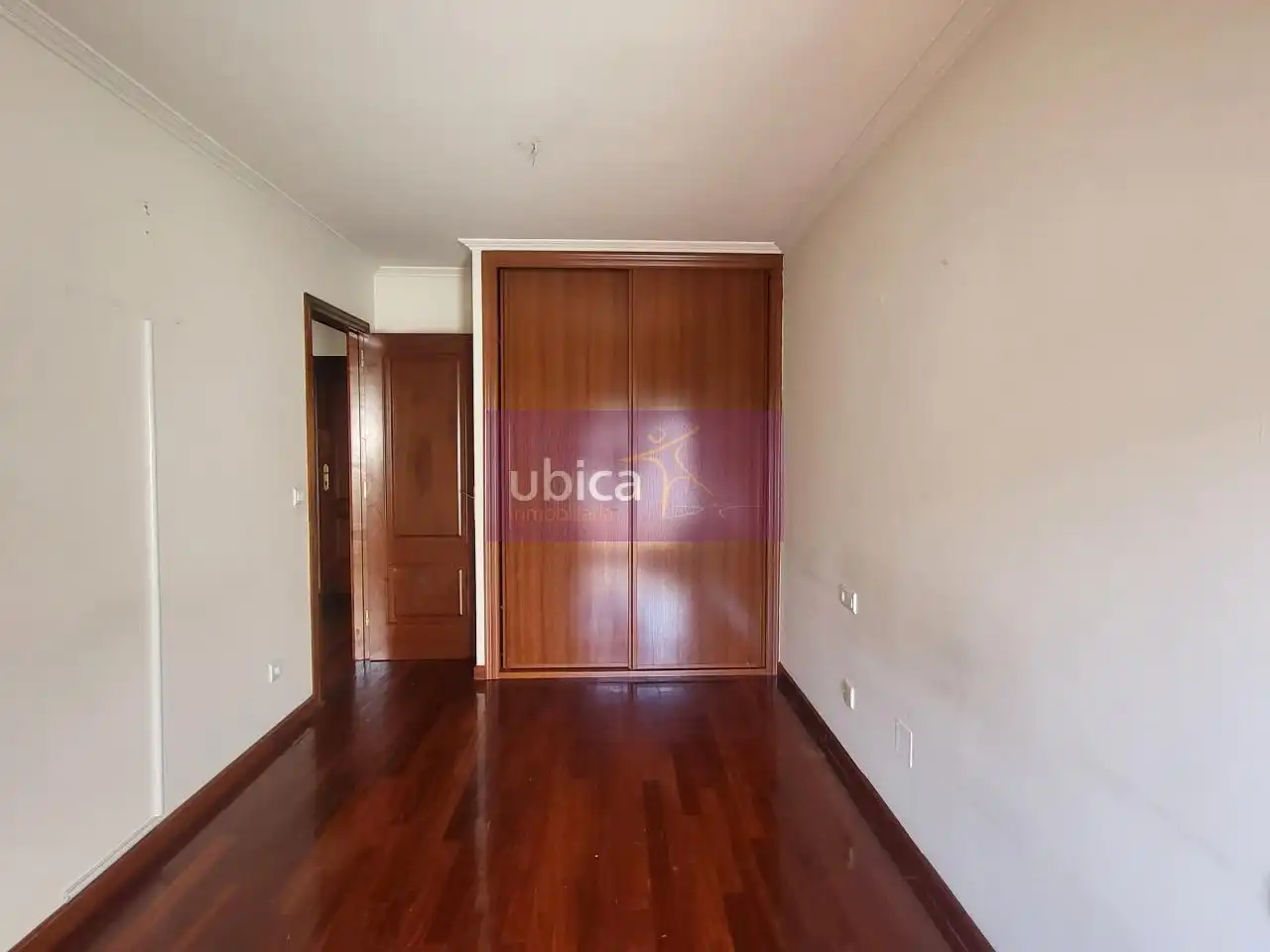 Bedroom of Attic for sale in Vigo   with Heating, Parquet flooring and Terrace