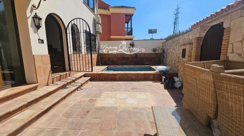 Foto 2 de Casa adosada de lloguer a Los Pacos, Fuengirola