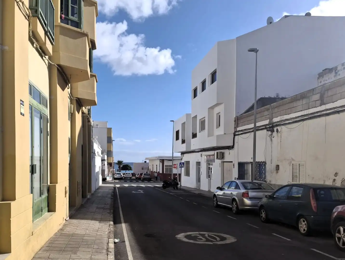Vista exterior de Casa adosada en venta en Puerto del Rosario con Trastero
