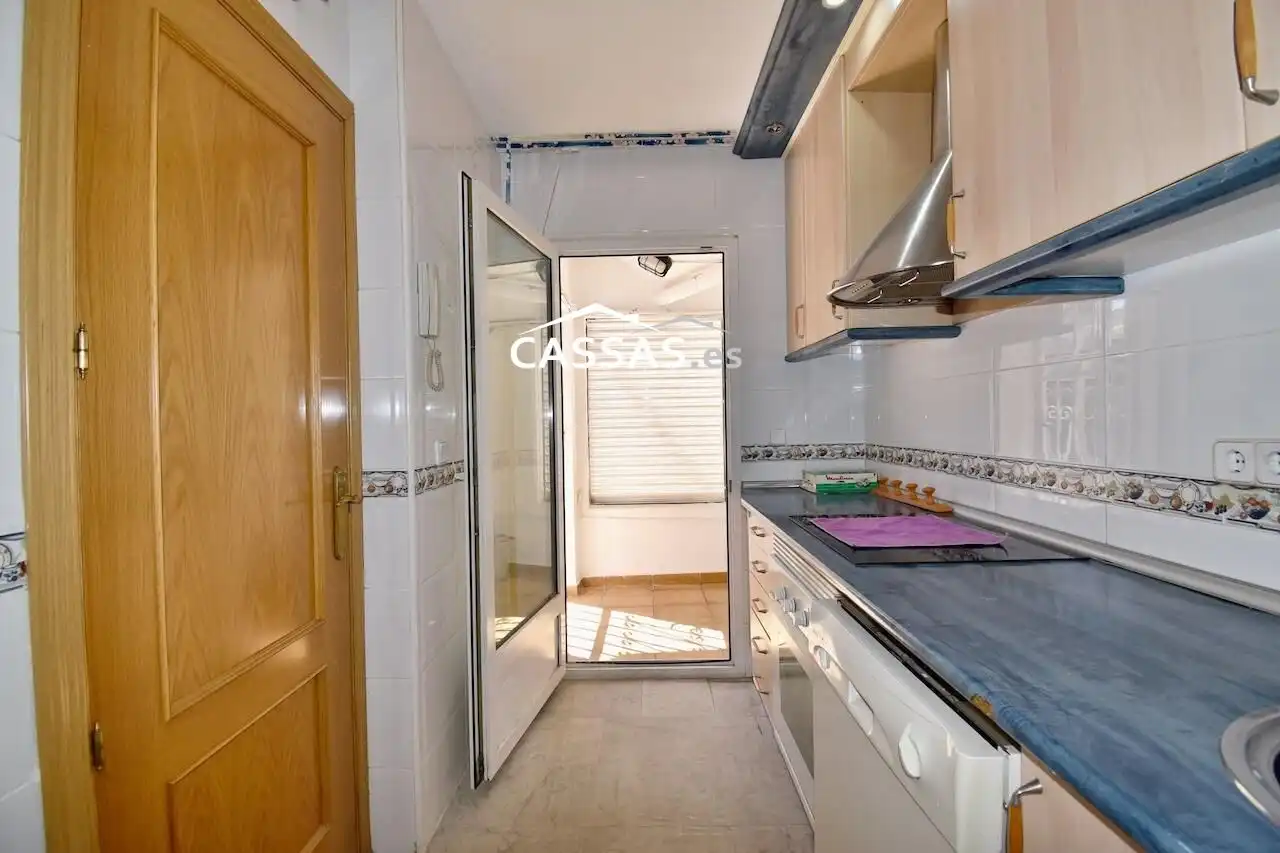 Cocina de Planta baja en venta en Torrejón de Ardoz con Aire acondicionado y Piscina comunitaria