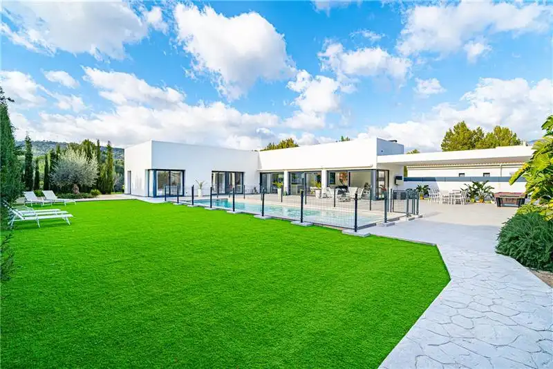 Villa mit Garten zum Verkauf in Bunyola, imagen 2