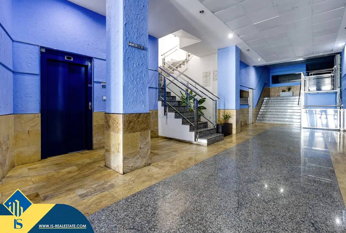 Estudio con piscina en venta en Playa de los Locos, imagen 18