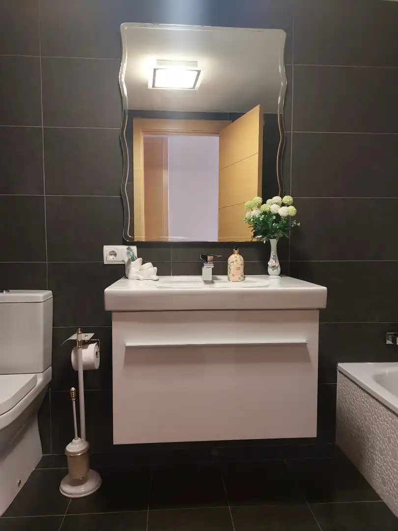 Baño de Piso en venta en Valencia con Aire acondicionado y Balcón