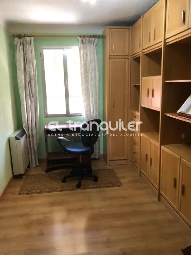 Bedroom of Flat for rent in Madrid  with Parquet flooring, Furnished and Washing machine