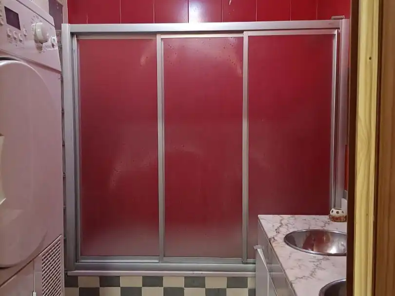 Bathroom of Houses for sale in Yeles  with Air Conditioner, Swimming Pool and Balcony