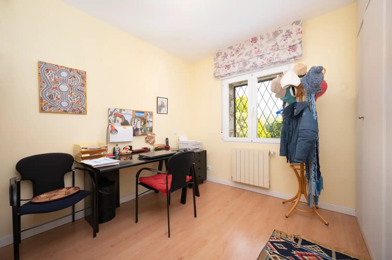 Habitación de Casa o chalet en venta en Colmenar Viejo con Aire acondicionado, Calefacción y Jardín privado