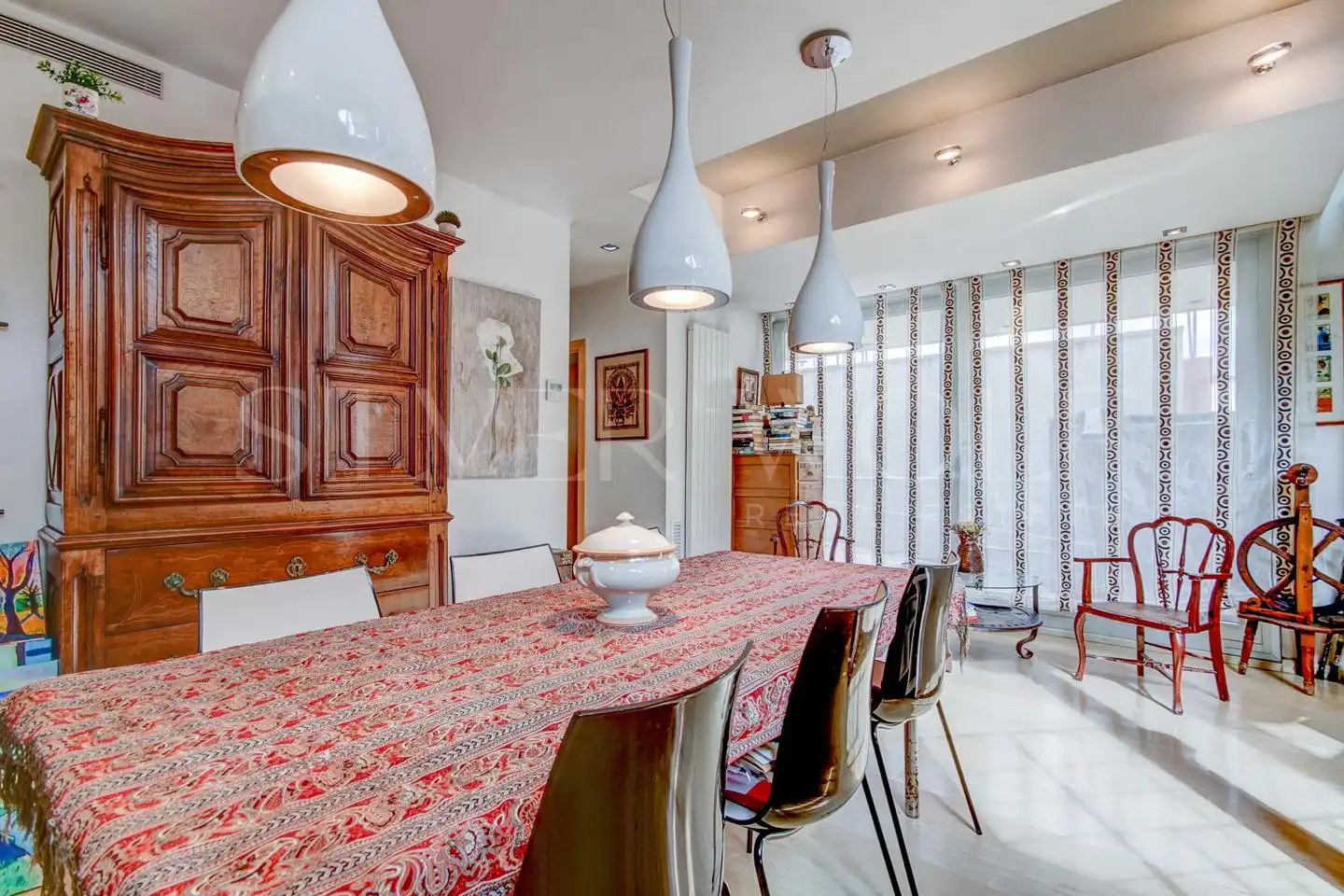 Comedor de Casa o chalet en venta en Santa Coloma de Gramenet con Aire acondicionado, Calefacción y Jardín privado