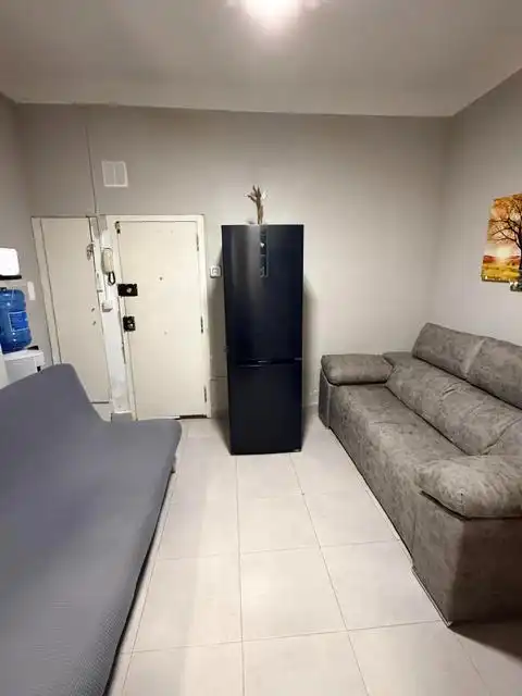 Dormitori de Estudi en venda en L'Hospitalet de Llobregat amb Aire condicionat