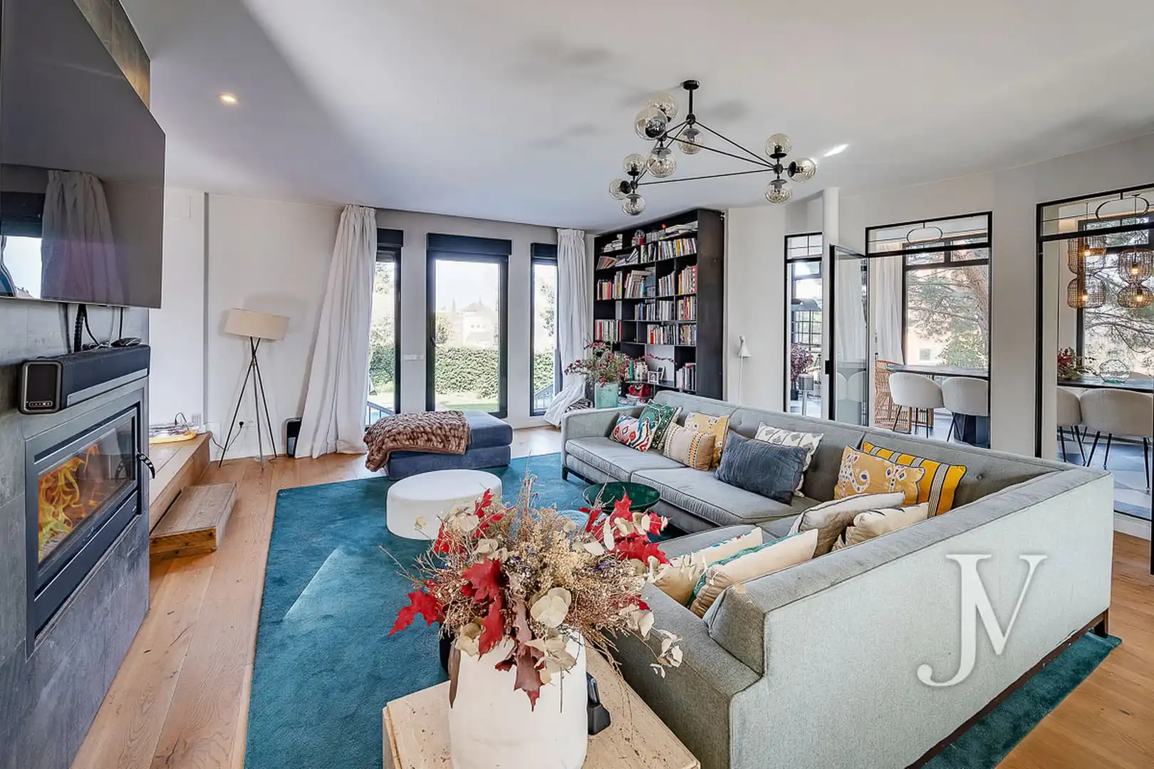 Living room of Detached homes for rent in Pozuelo de Alarcón  with Air Conditioner, Heating and Private garden