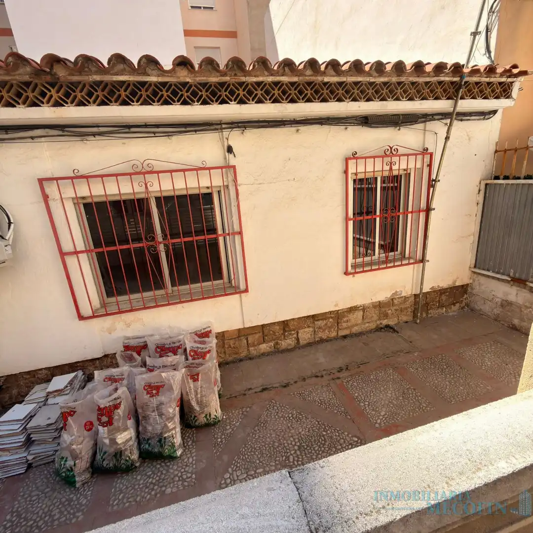 Außenansicht von Haus oder Chalet zum Verkauf in Benidorm mit Terrasse